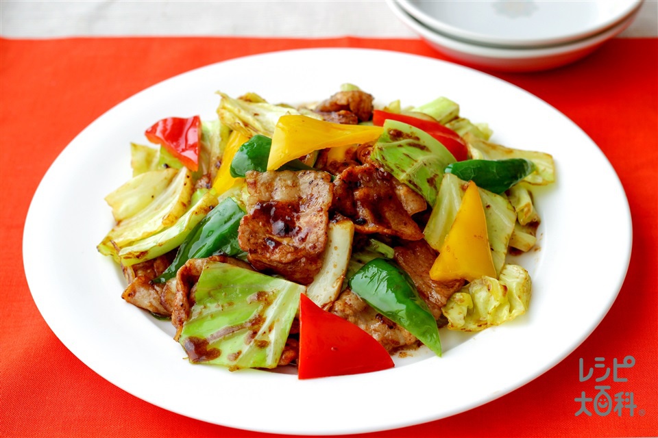 彩り野菜の回鍋肉(豚バラ薄切り肉+キャベツを使ったレシピ)
