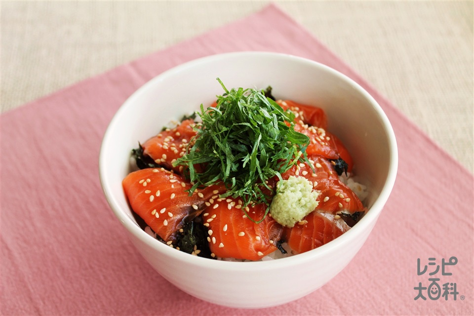 銀鮭の漬け丼(銀ざけ+ご飯を使ったレシピ)