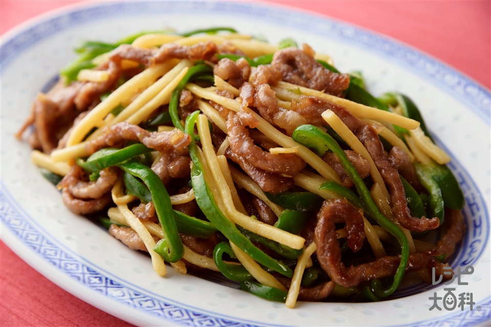 「香味ペースト」でつくる青椒肉絲＜オイスター醤油味＞(牛もも薄切り肉+ゆでたけのこを使ったレシピ)