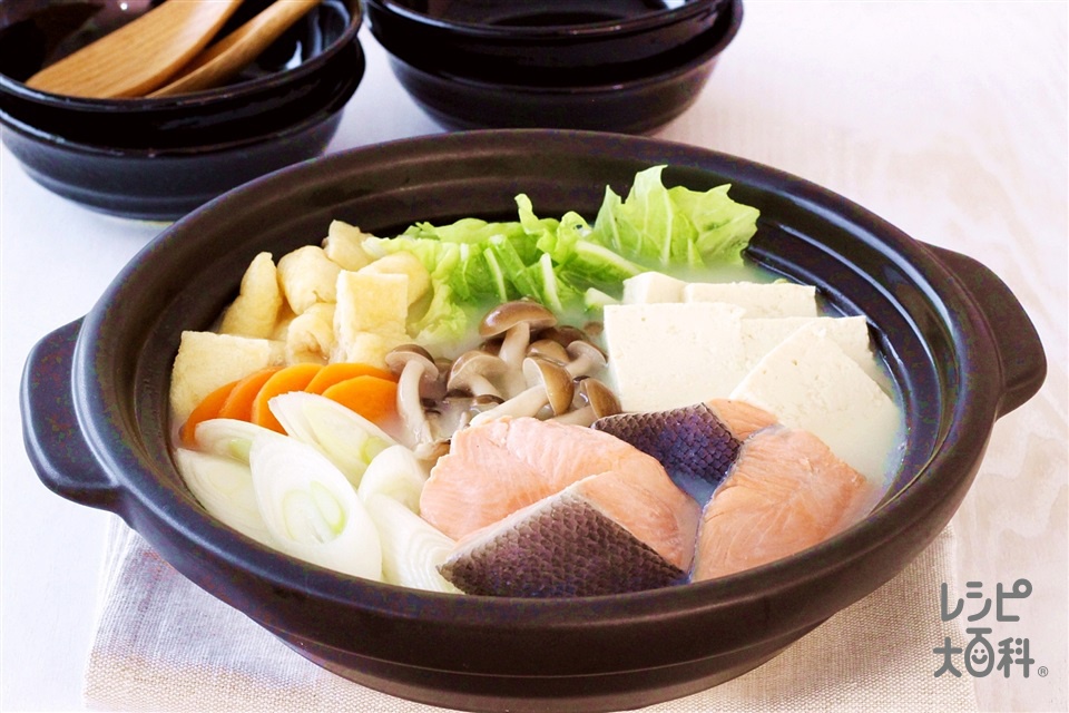 さけのまろやか豆乳鍋(生ざけ+白菜を使ったレシピ)