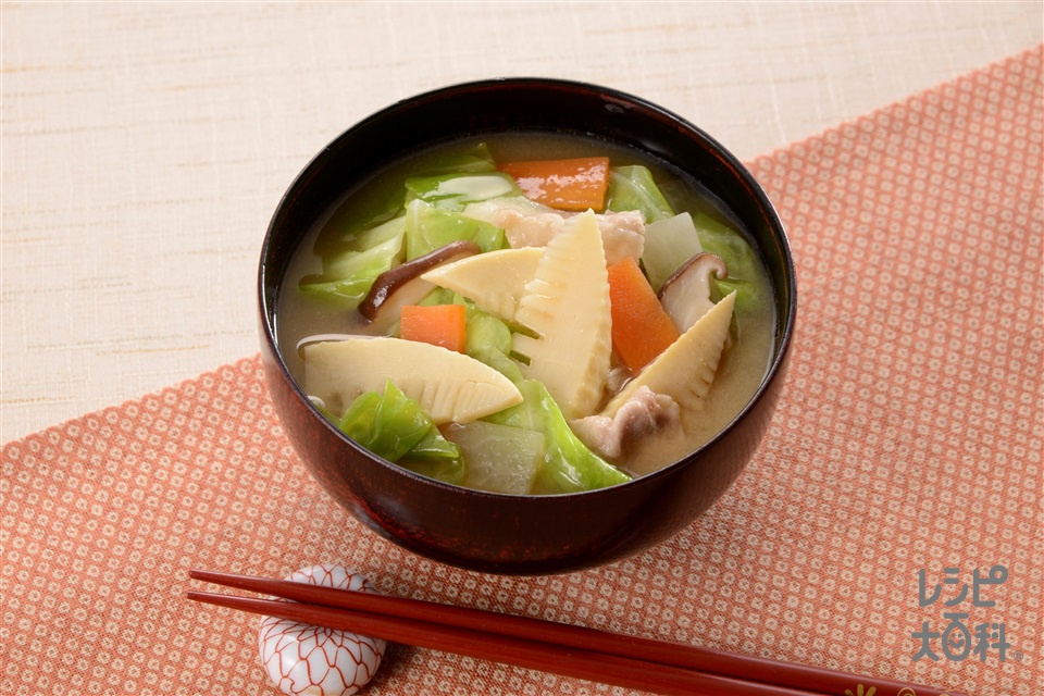 春まるごと豚汁(豚バラ薄切り肉+大根を使ったレシピ)