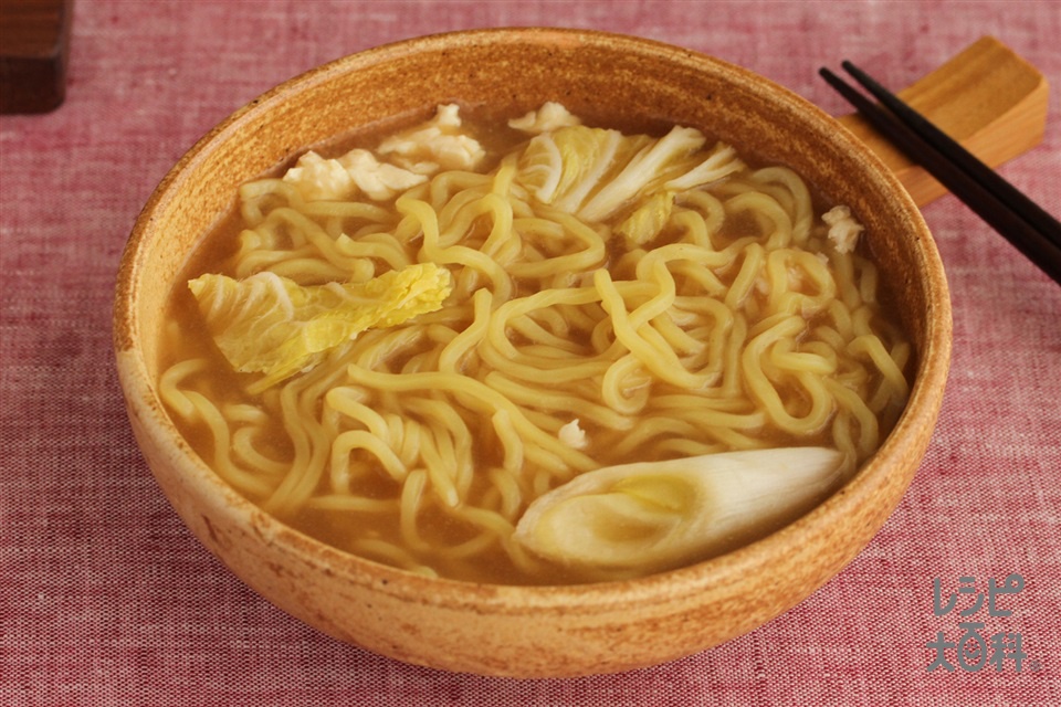 中華風肉団子鍋シメラーメン(中華めんを使ったレシピ)