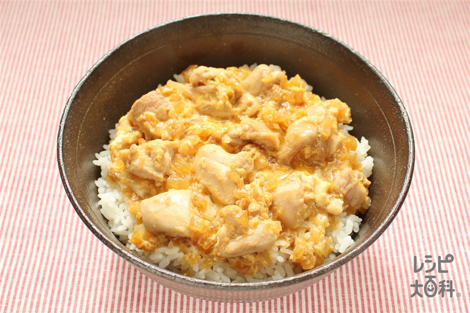 親子丼(薄いそぎぎり肉)(鶏もも肉（皮なし）+ご飯を使ったレシピ)