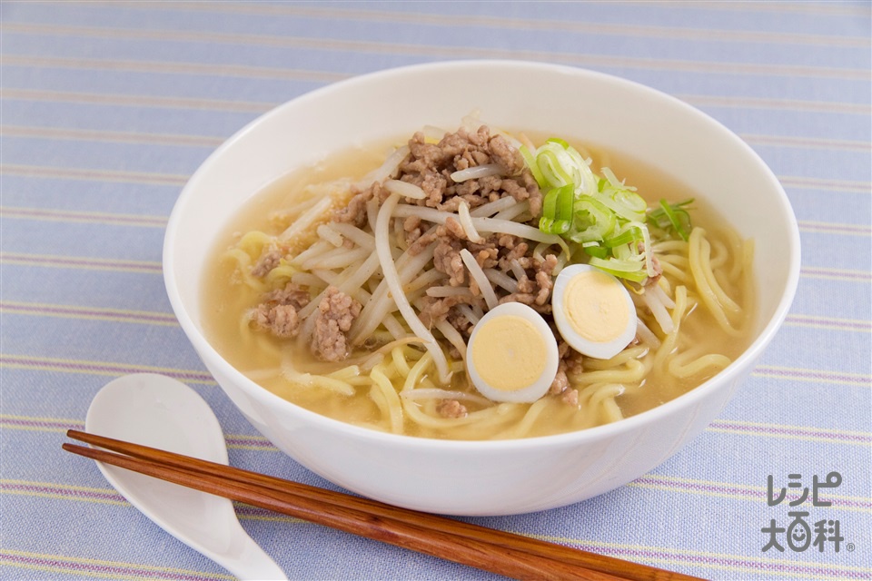 楽々味噌ラーメン(中華生めん+豚ひき肉を使ったレシピ)