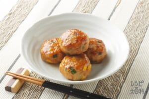 ~ピーマンを丸め込んだ!~ふわふわ鶏マヨつくね