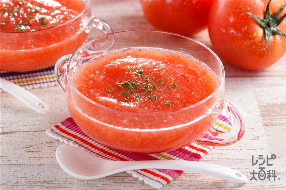 すりおろしトマトスープ(トマト+パセリのみじん切りを使ったレシピ)