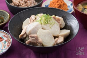 八幡芋と甲州地鶏の煮物