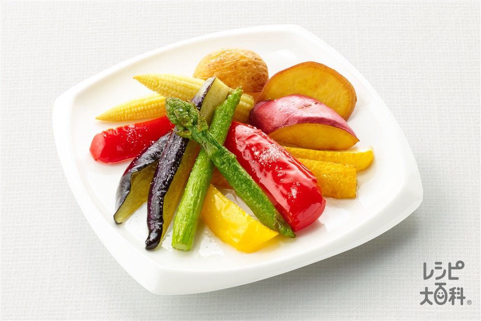 いろいろ野菜の素揚げ(パプリカ（赤）+さつまいもを使ったレシピ)