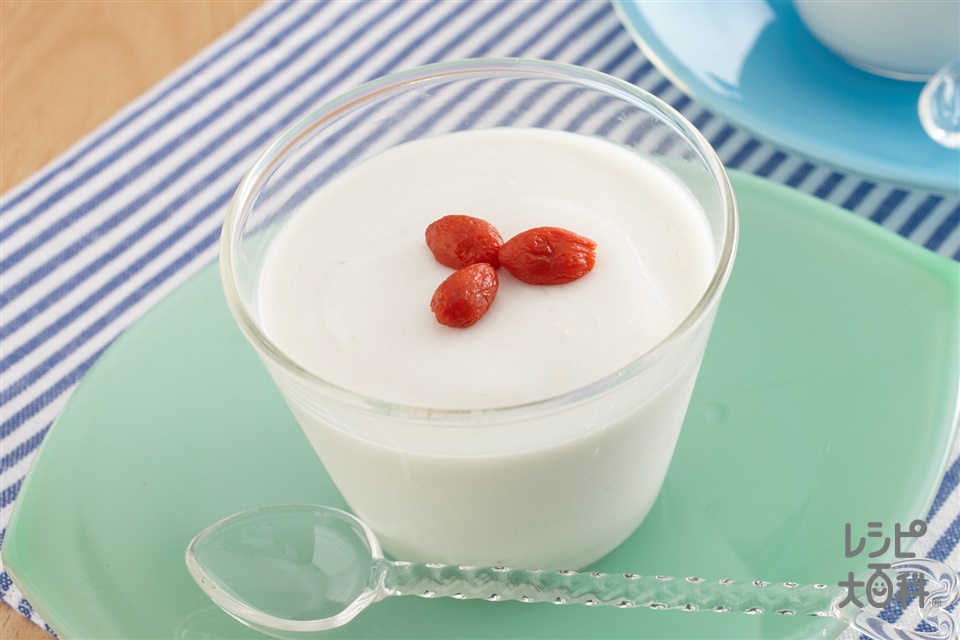 ココナッツゼリー(牛乳+ココナッツミルクを使ったレシピ)