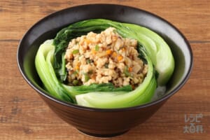 さっぱり野菜ジャージャー丼