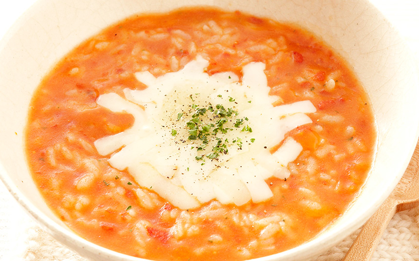 とろ~りチーズのトマトスープかけごはん