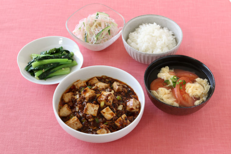 ＜夕食＞四川式麻婆豆腐献立