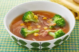 ブロッコリーと玉ねぎのスープ野菜