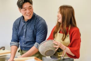 料理するのも食べるのも一緒！「ペアクック」で深まる夫婦の絆