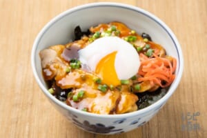 「スチーミー」鶏チャーシュー丼