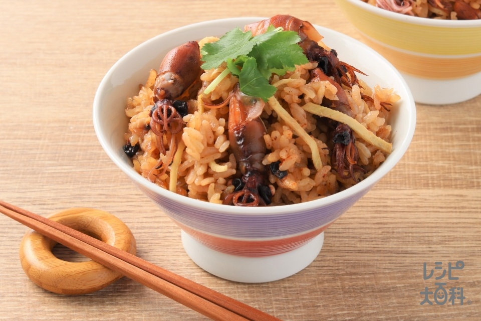 ホタルイカのだし炊きご飯(米+ゆでほたるいかを使ったレシピ)