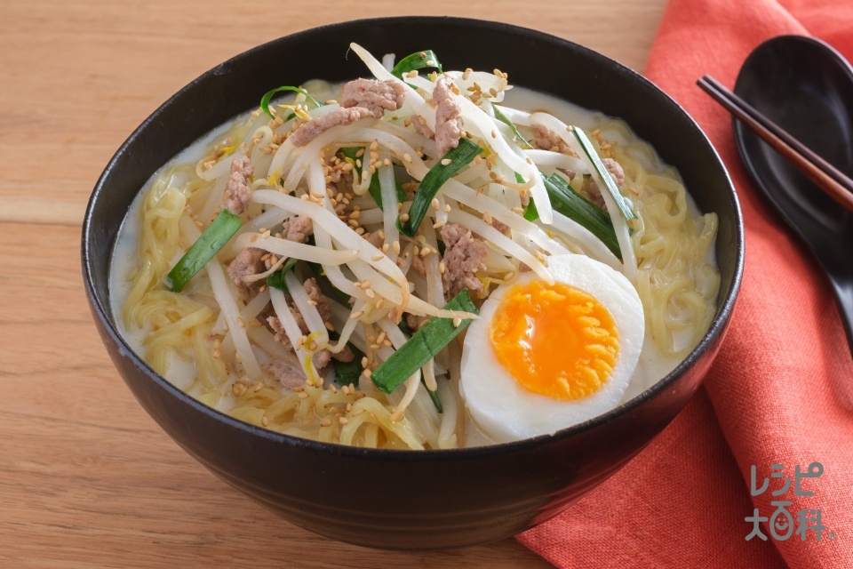 丸鶏白湯ラーメン