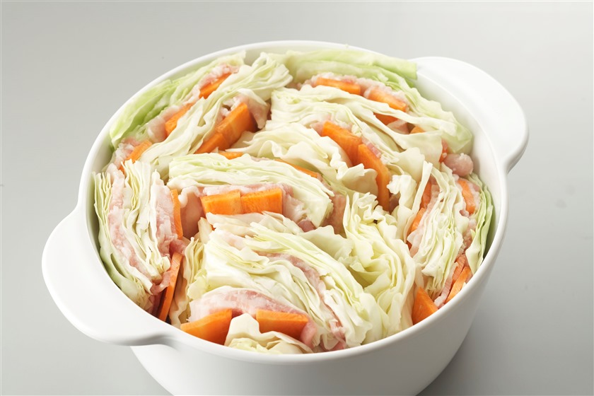 豚バラとキャベツの重ね蒸し鍋の作り方_2_3