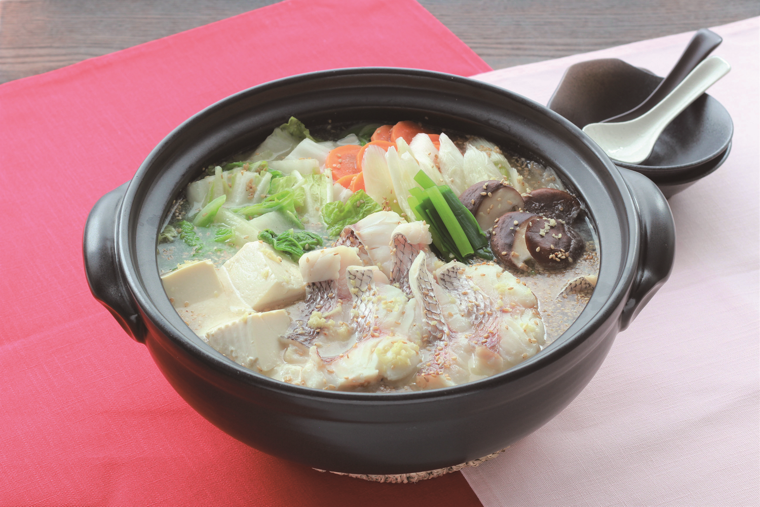 鯛の中華風しょうが鍋