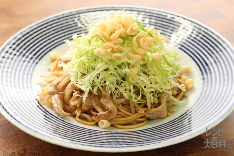 キャベツもりもり焼きそば(焼きそば用めん+春キャベツを使ったレシピ)