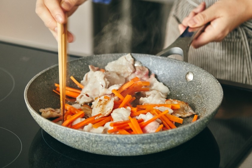 豚肉とにらの玉子炒めの作り方_2_1