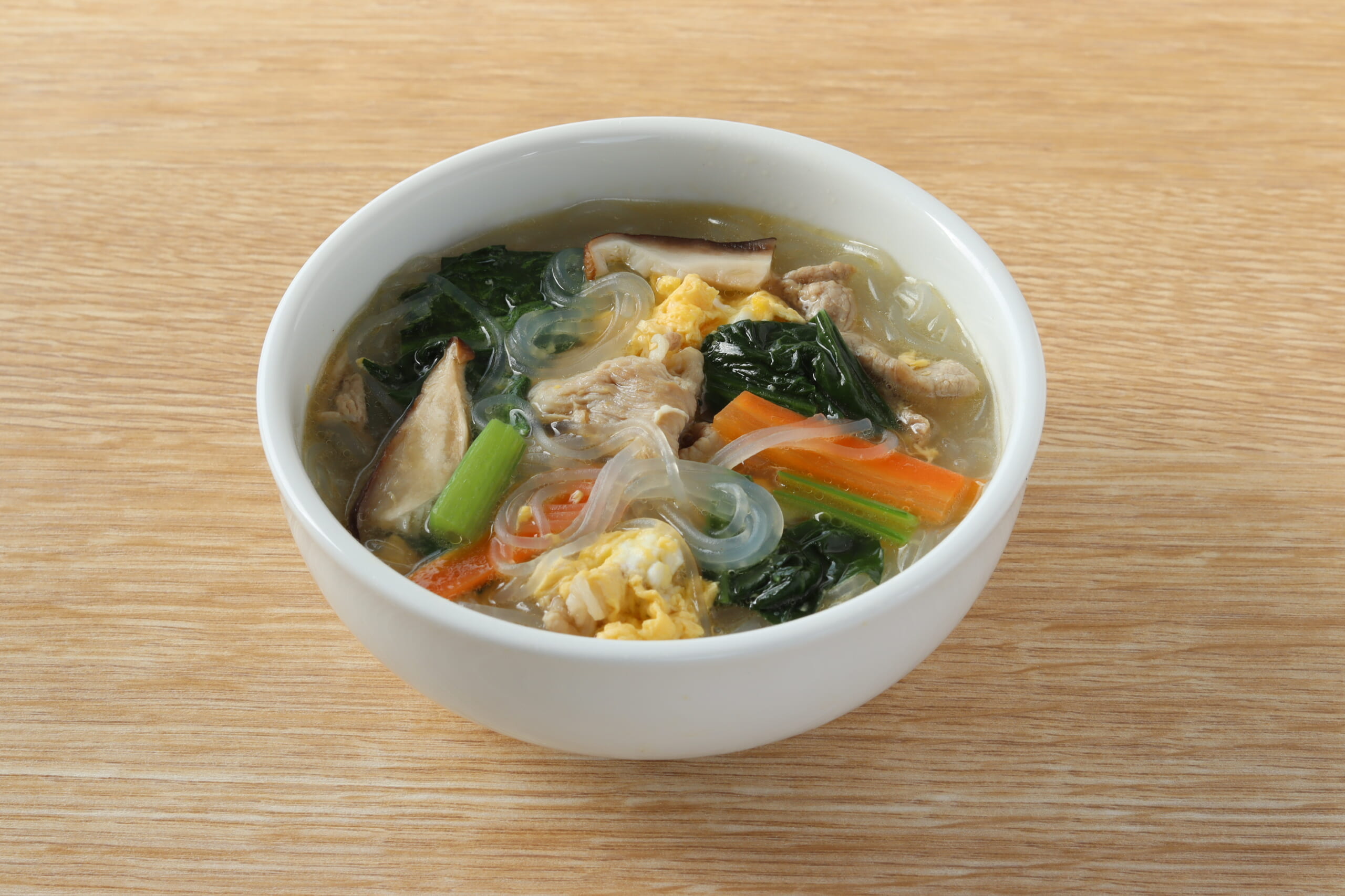 小松菜と豚肉の春雨スープ