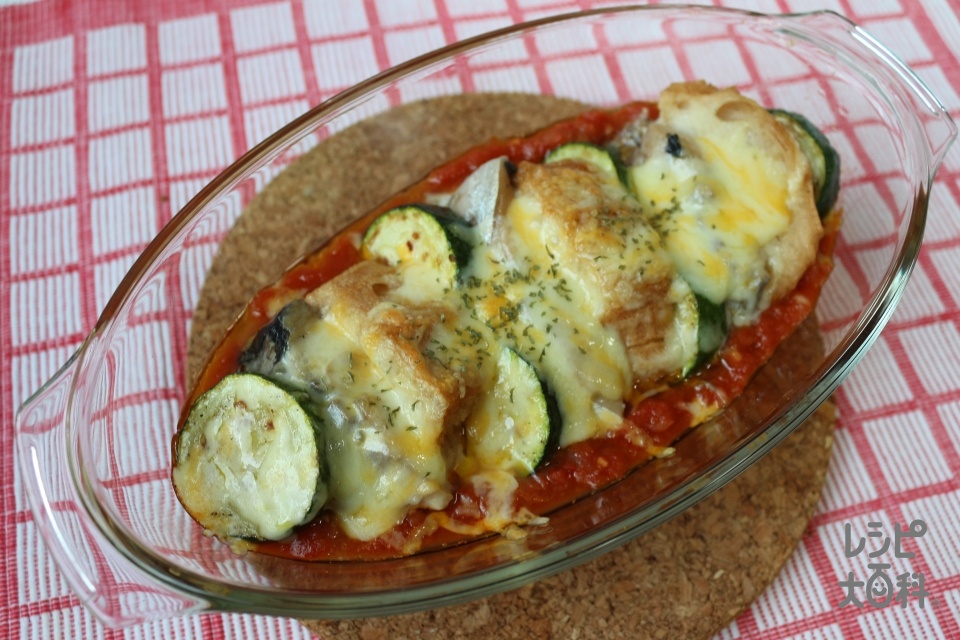 油麩・金華さばのチーズ焼き(さば水煮缶+カットトマト缶を使ったレシピ)