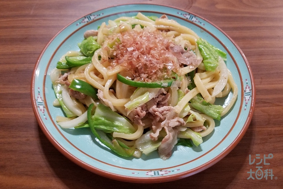 武蔵野焼きうどん(冷凍うどん+キャベツを使ったレシピ)