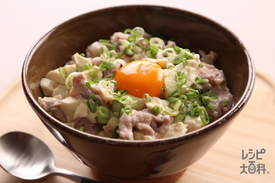 たんぱくぱく丼(絹ごし豆腐+ご飯を使ったレシピ)