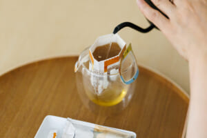「飲むおだし」が瞑想になる？マインドフルネス・ドリンキングを体験してわかったこと