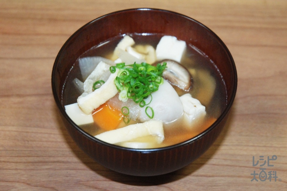 島根県産食材のけんちん汁<塩分ひかえめ>(里いも+木綿豆腐を使ったレシピ)