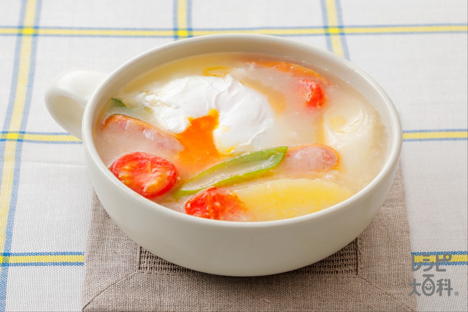 ミニトマトと長ねぎのスープ(卵+ウインナーソーセージを使ったレシピ)