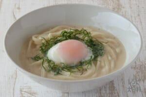 温玉タラモうどん