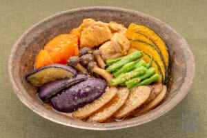 まるごと野菜と鶏肉の味噌煮