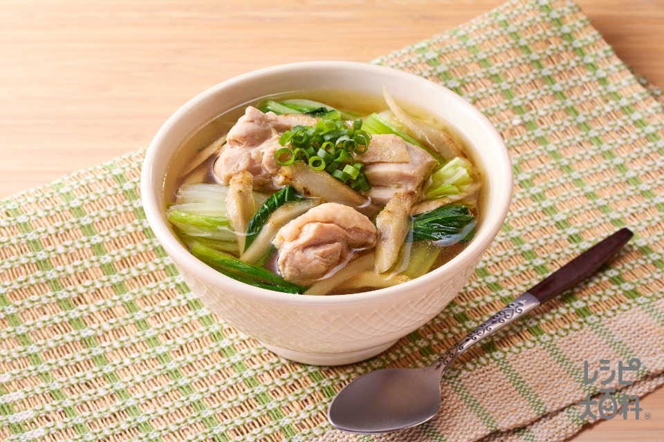 鶏ももと白菜のしみじゅわまんぷくスープ