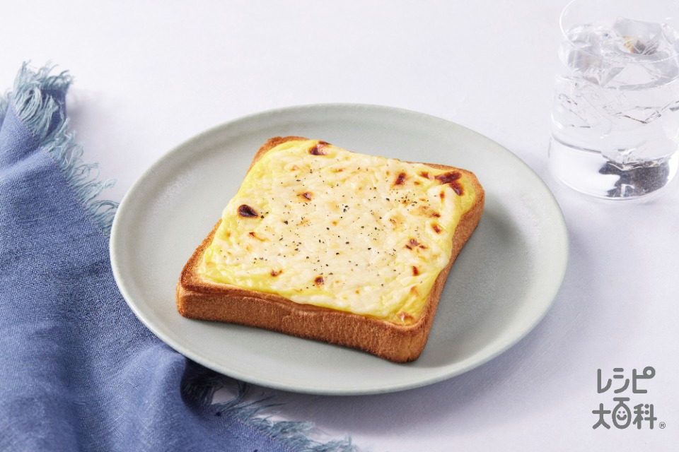 コーンクリームトースト