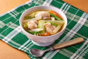 鶏ももと大根のしみしみまんぷくスープ