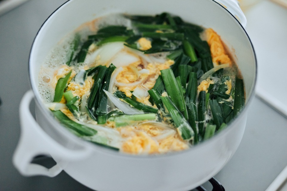 ニラ玉トマトのみそ汁の作り方_2_1