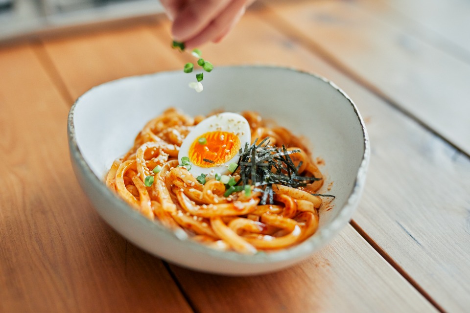 秒速　甘辛ビビンうどんの作り方_1_2