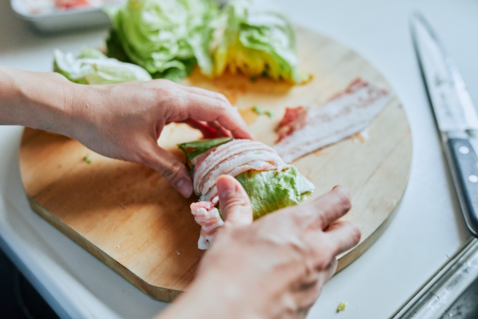 ほぼレタスの肉巻きの作り方_0_2