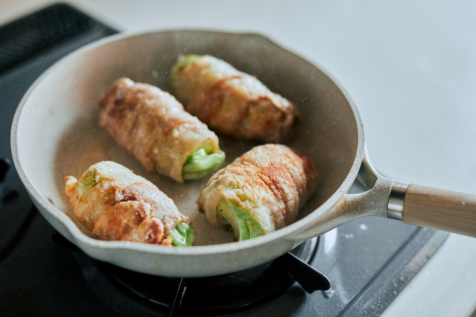 ほぼレタスの肉巻きの作り方_1_1