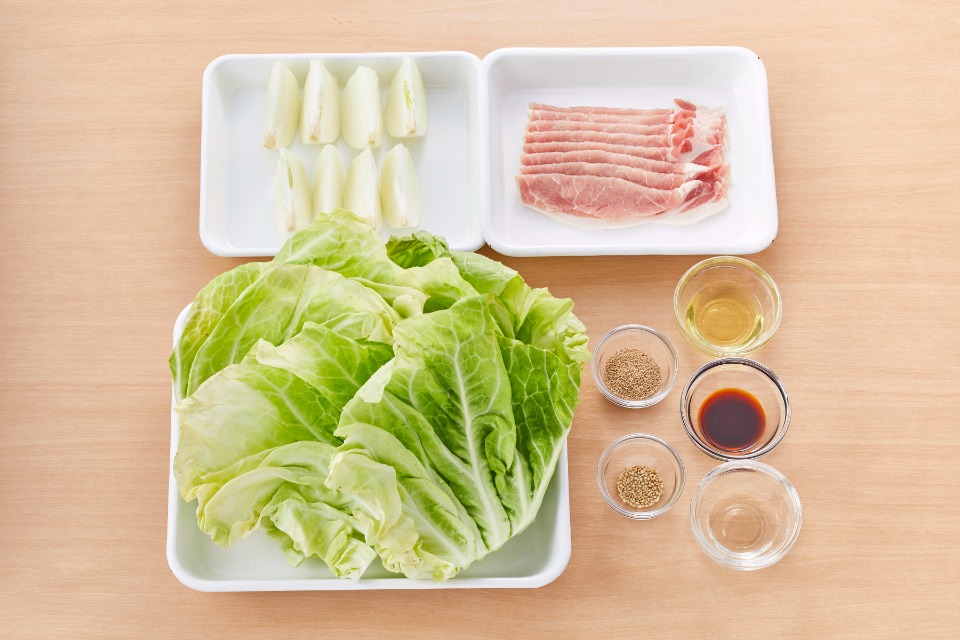 キャベツと玉ねぎの肉巻きの作り方_0_1