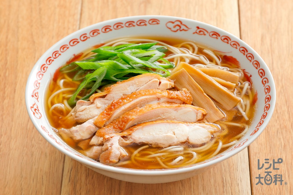 岡山風　鶏ラーメン(中華生めん+鶏もも肉を使ったレシピ)