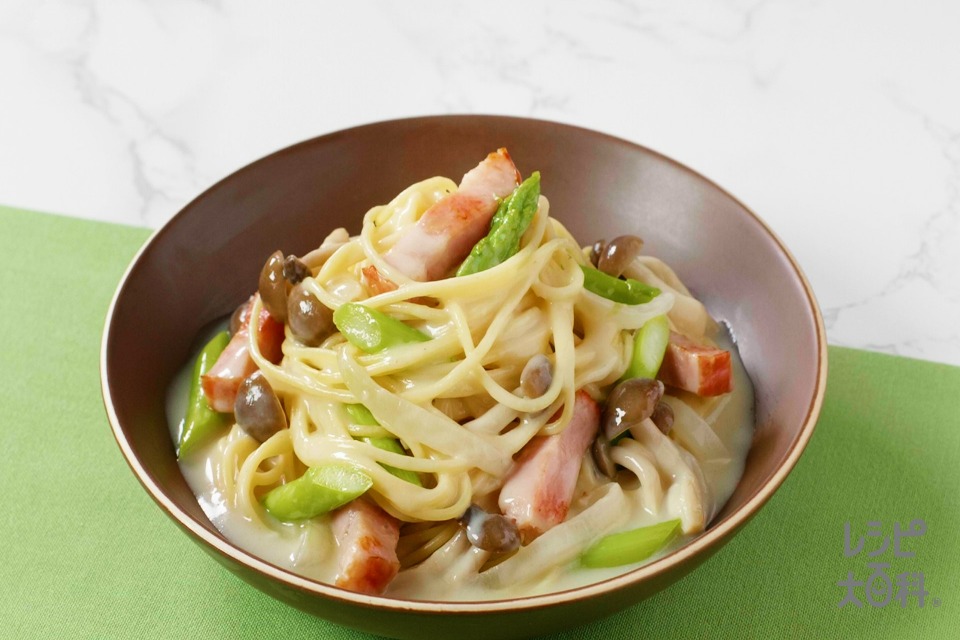 具たっぷり豆乳クリームパスタ(スパゲッティ+ベーコンを使ったレシピ)