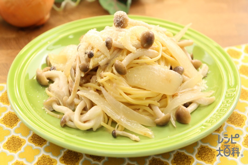 玉ねぎとツナの豆乳クリームパスタ(スパゲッティ+ツナ油漬缶を使ったレシピ)