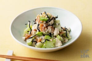 ブロッコリーの茎の梅ひじきサラダ