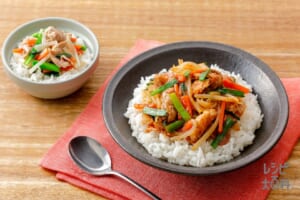 親子でビビンバ炒め丼(幼児食アレンジ)