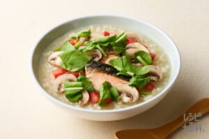 鮭とトマトの洋風ブーストがゆ