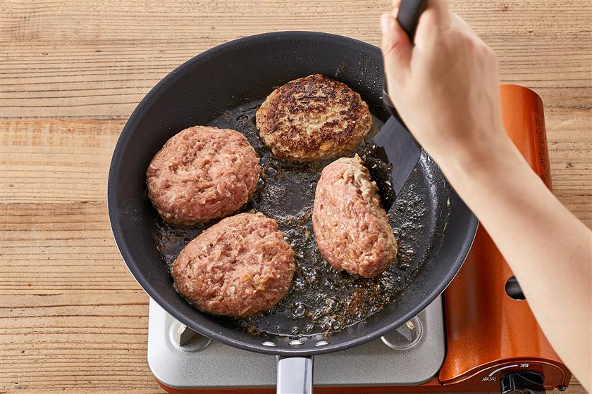 ふっくらジューシーハンバーグの作り方_3_1