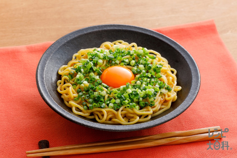 ねぎだく！油そば(中華ゆでめん+にんにくのすりおろしを使ったレシピ)